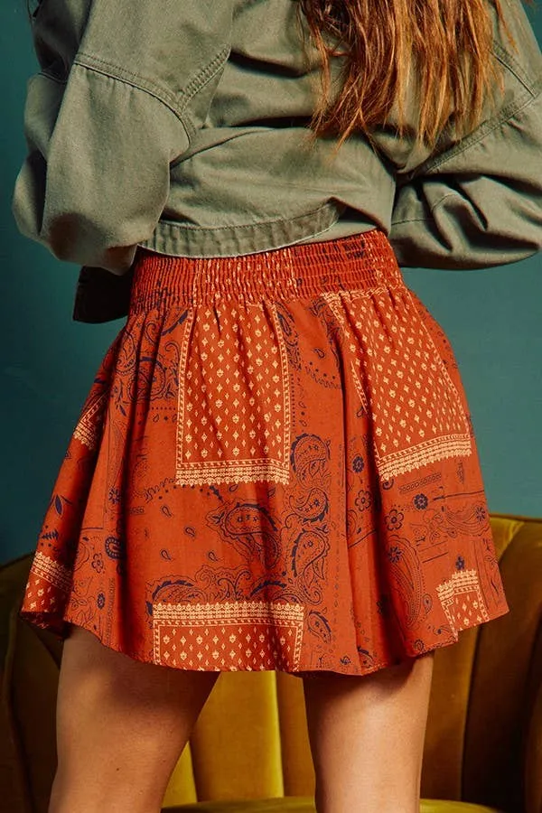 Bandana Print Smocked Waistband Flare Shorts