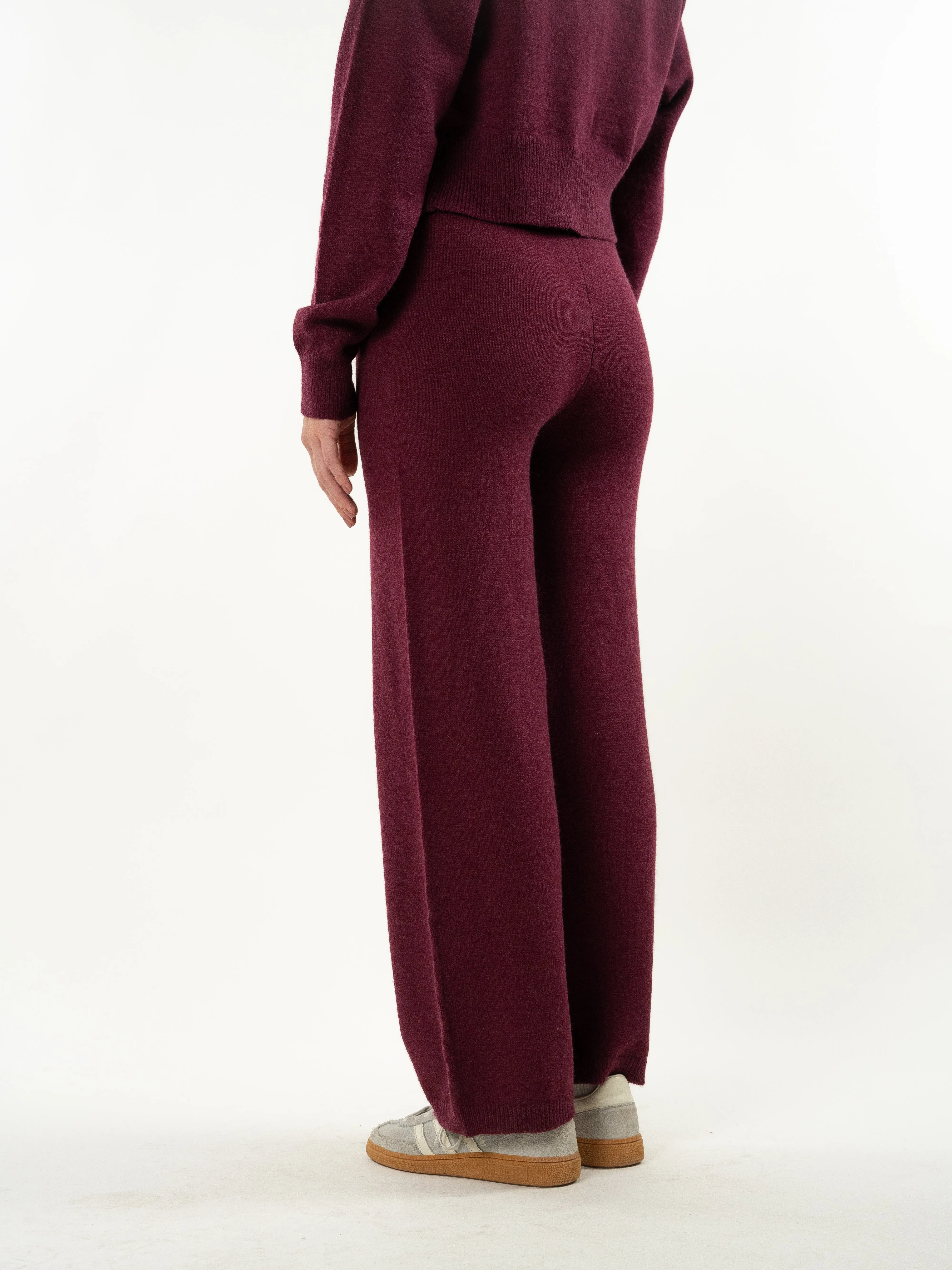 Get Comfy Knit Pants - Bordeaux