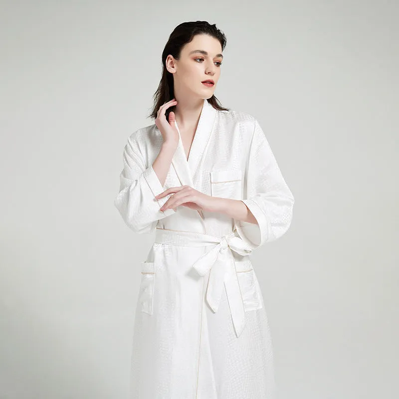 Silk Robes – Luxury Long Sleepwear in Pure Mulberry
